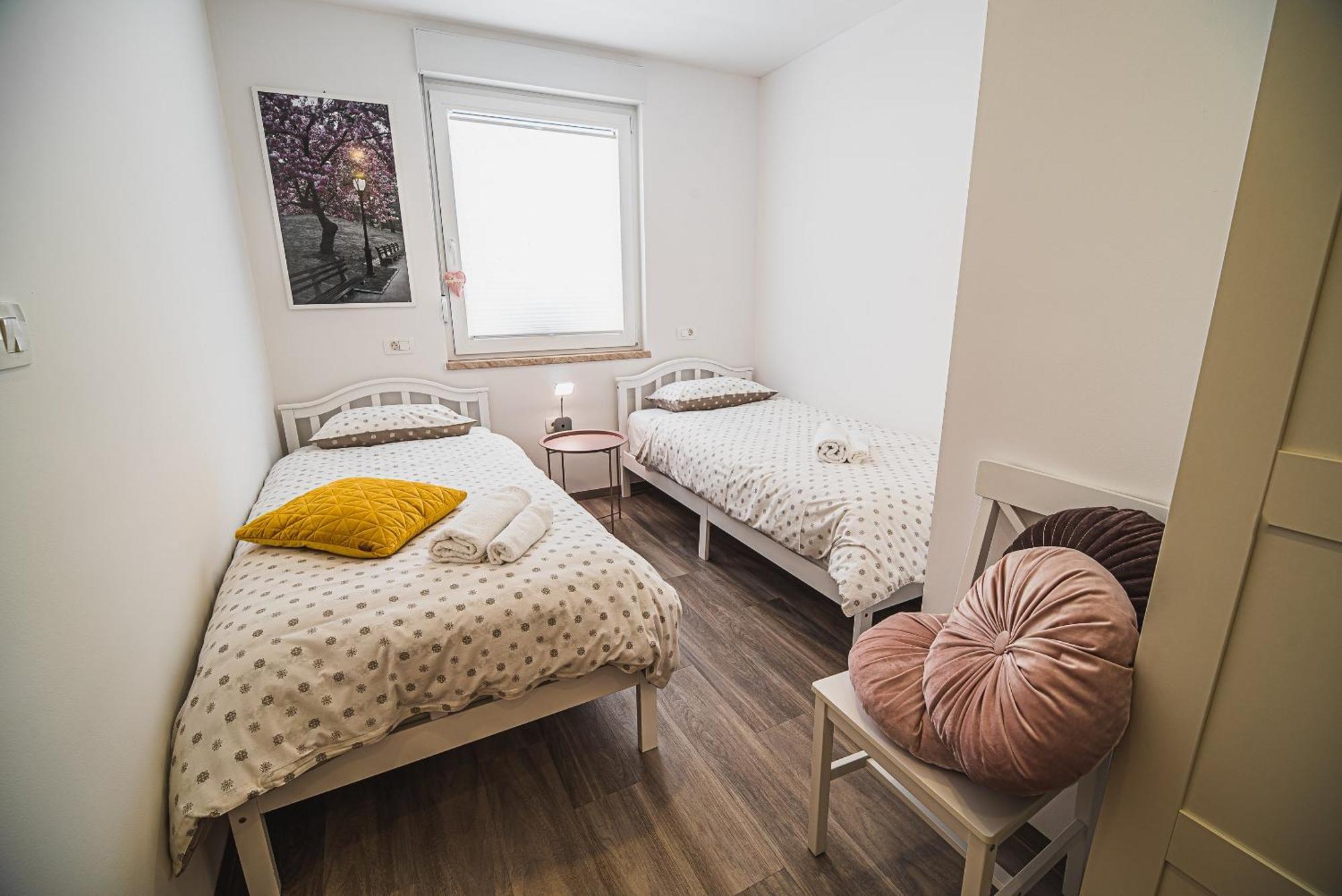 Gotar Apartment With Garden Kobarid Buitenkant foto