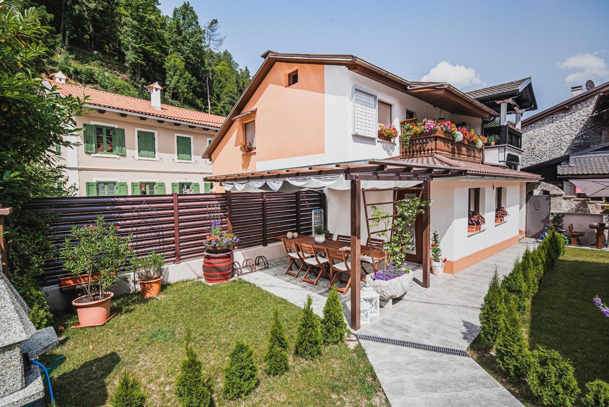 Gotar Apartment With Garden Kobarid Kamer foto